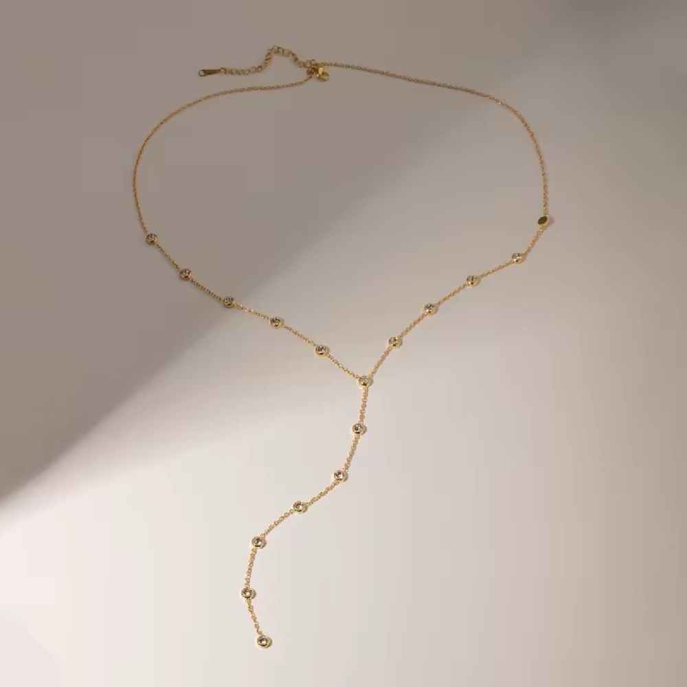 Elegant 18 K Gold  Plated Stainless Steel  zirconia Necklace - Picture 2 of 4